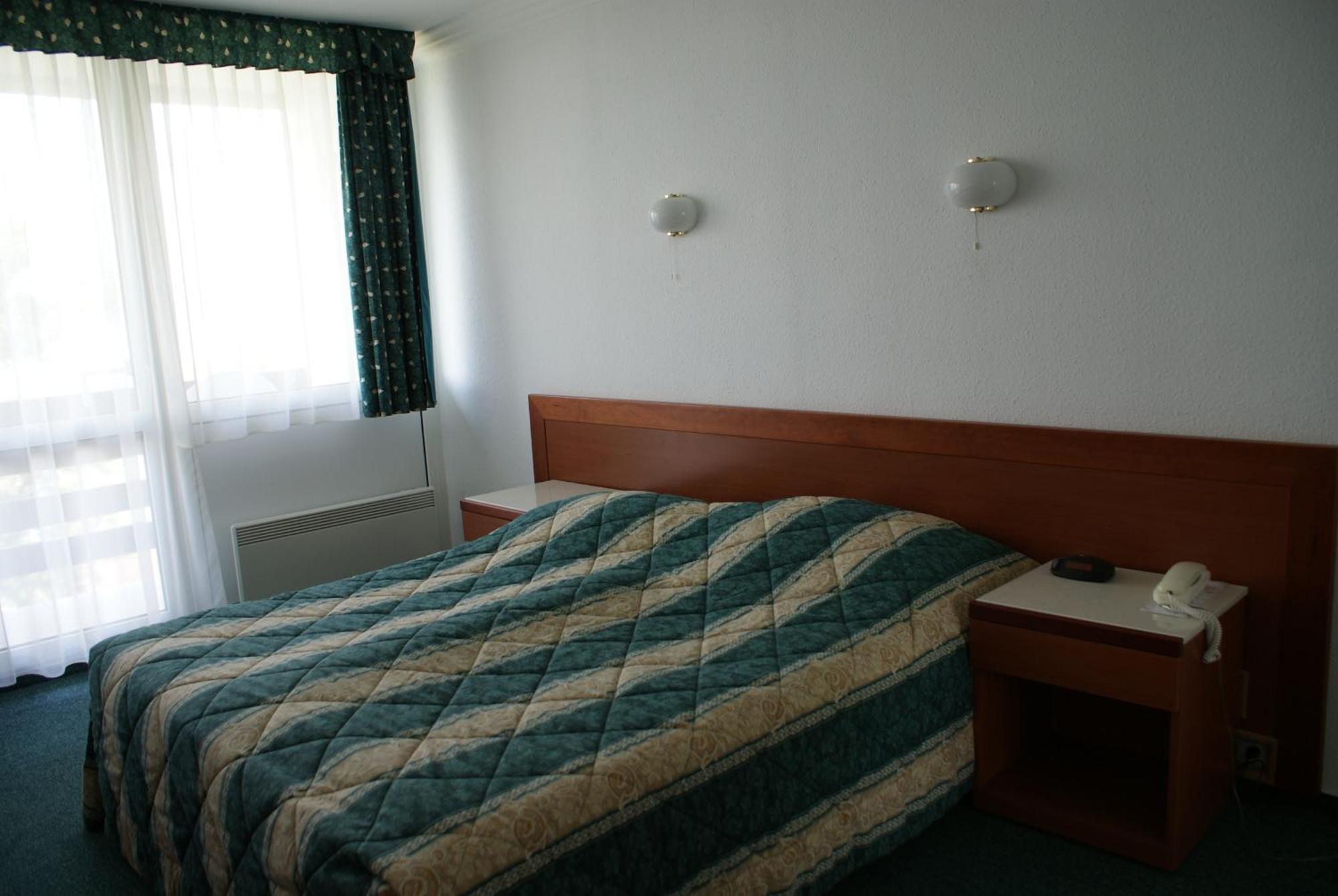 Riviera Park Hotel Balatonföldvár Eksteriør billede