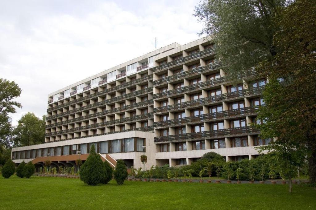 Riviera Park Hotel Balatonföldvár Eksteriør billede